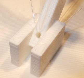 simple tensegrity base