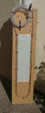 U-tube manometer